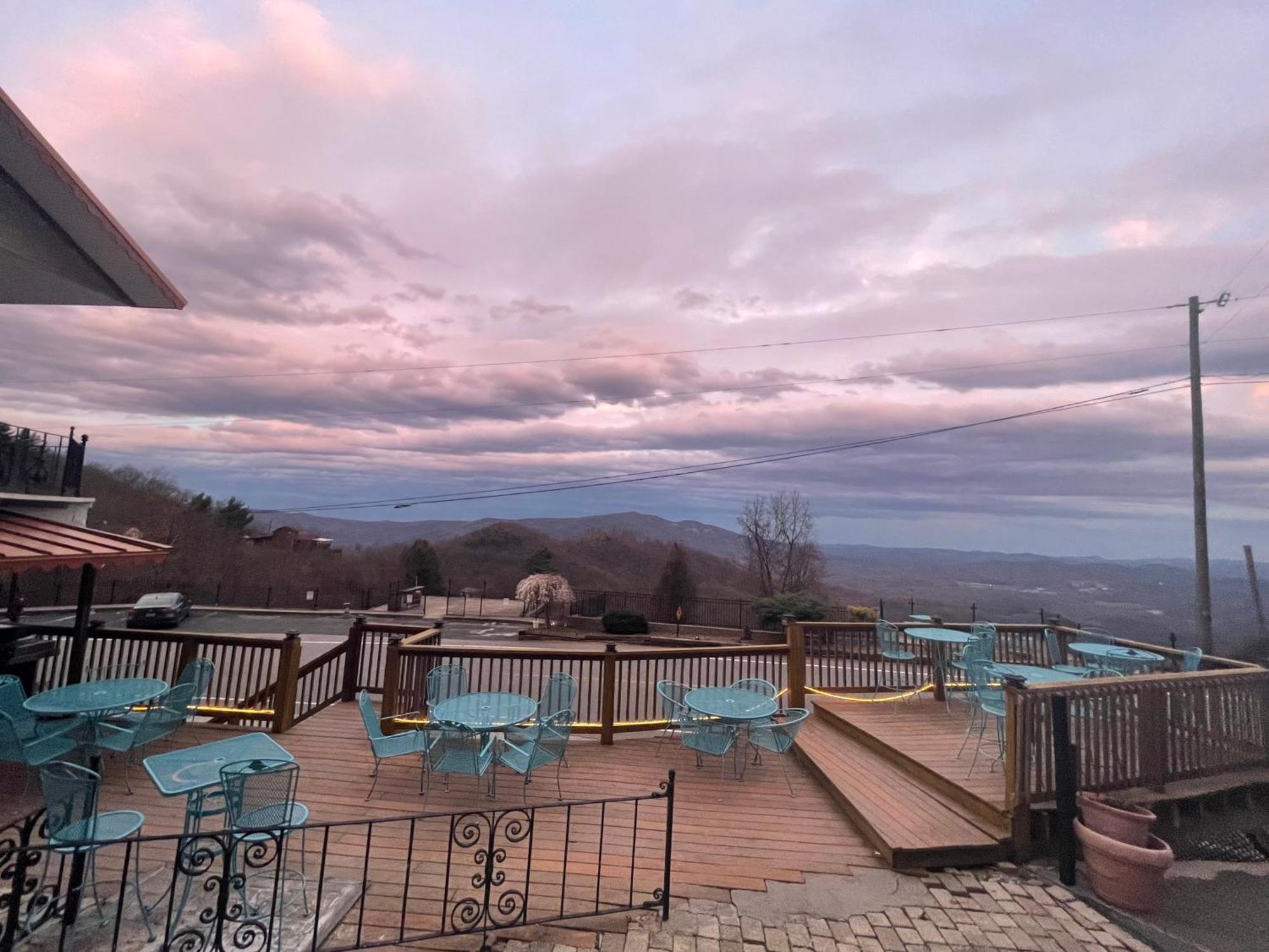 Skyline Village Inn Spruce Pine Εξωτερικό φωτογραφία