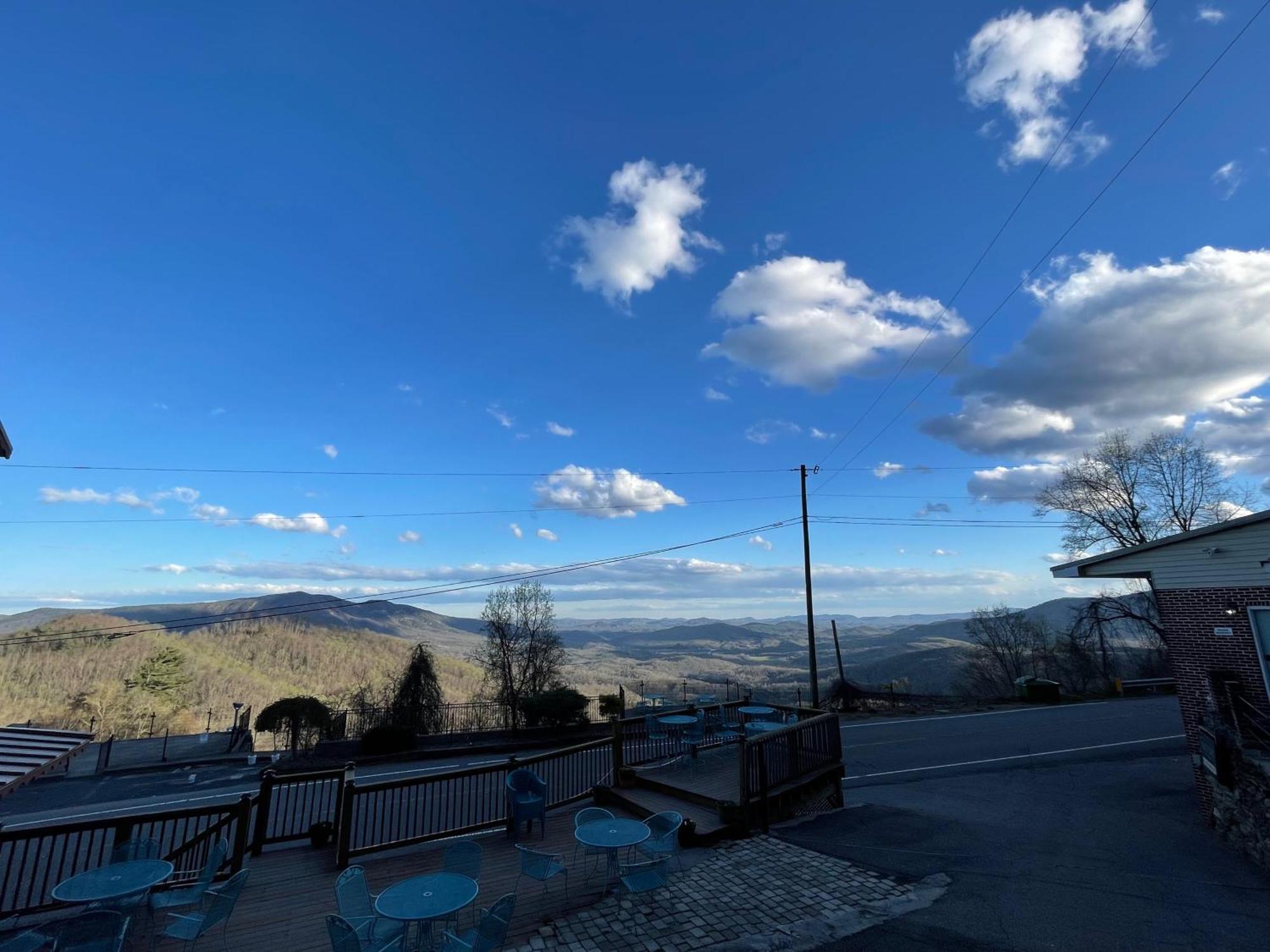 Skyline Village Inn Spruce Pine Εξωτερικό φωτογραφία