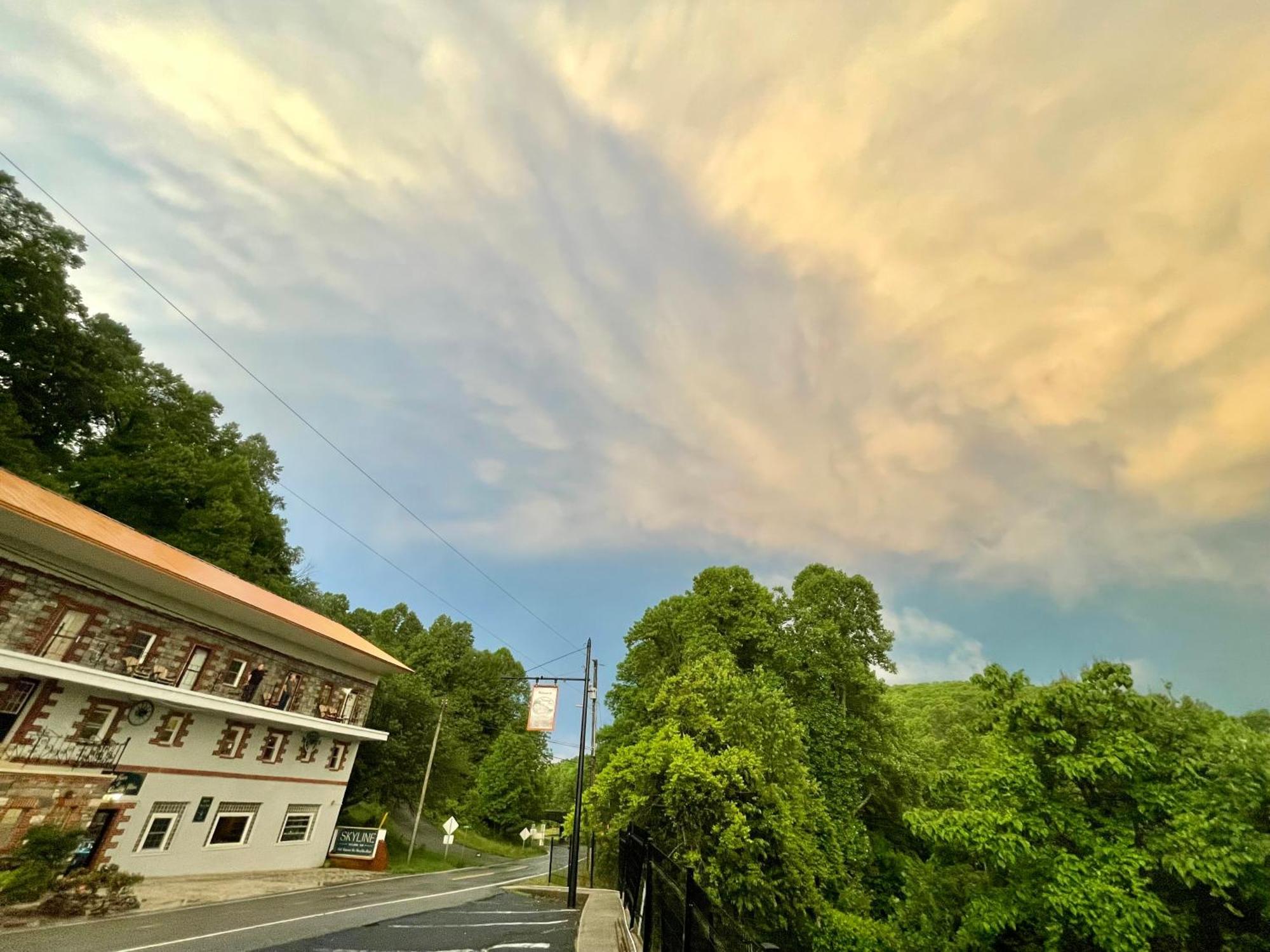 Skyline Village Inn Spruce Pine Εξωτερικό φωτογραφία