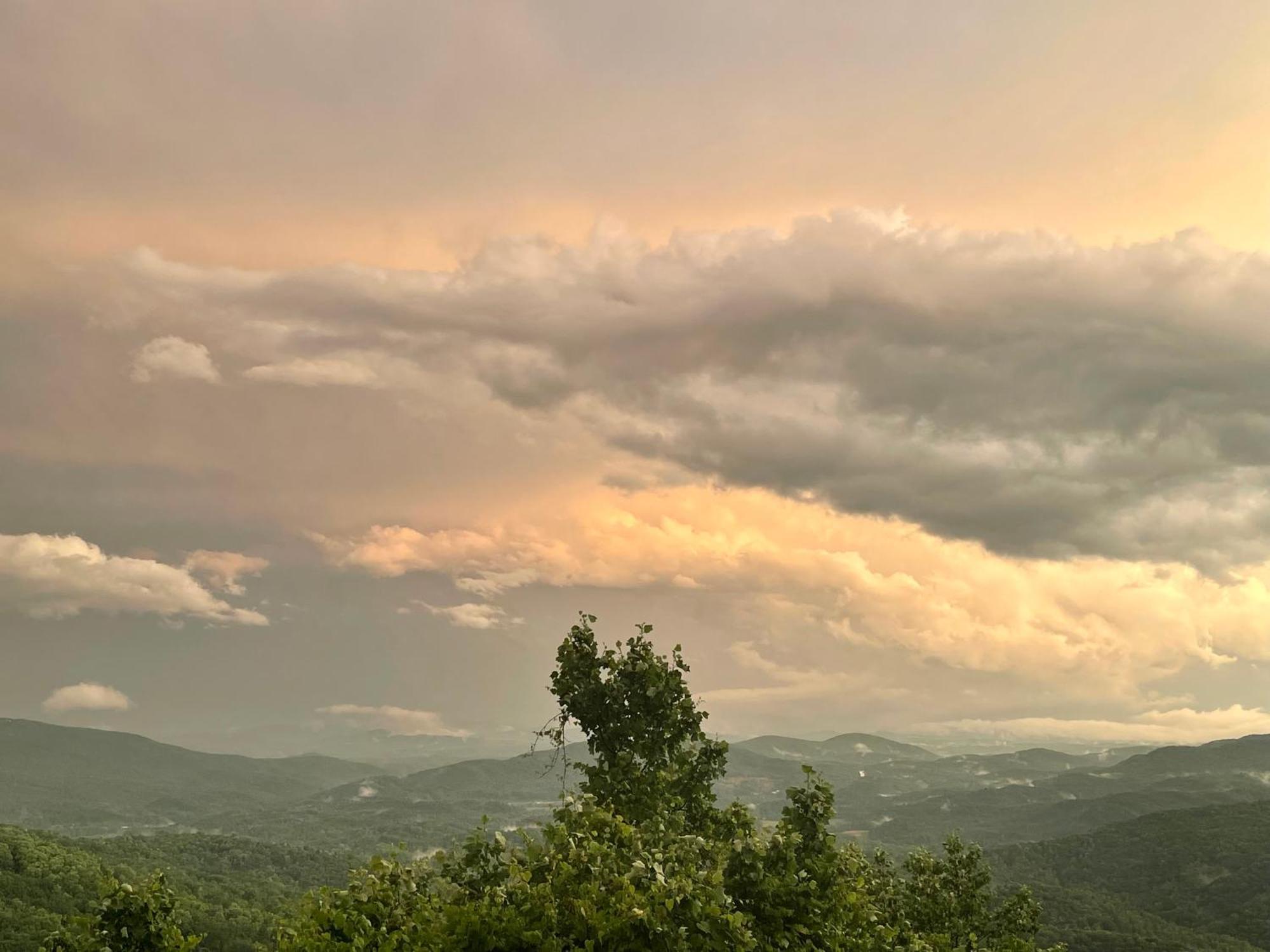 Skyline Village Inn Spruce Pine Εξωτερικό φωτογραφία