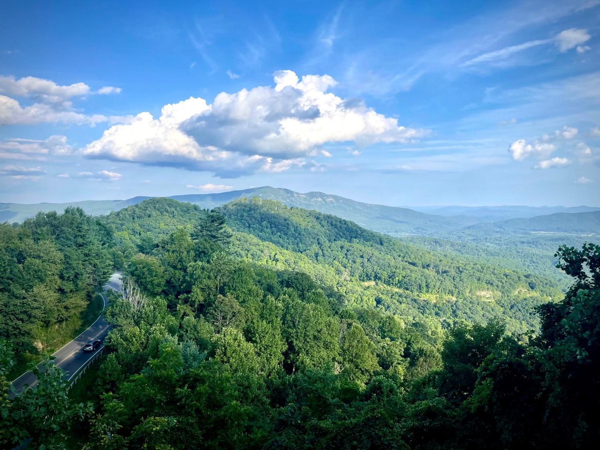 Skyline Village Inn Spruce Pine Εξωτερικό φωτογραφία